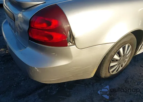 2006 Pontiac Grand Prix z USA, uszkodzony, nr VIN 2G2WP552561138227